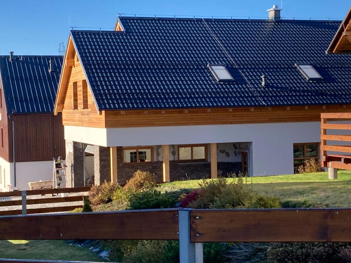 Apartmany Hacienda Boží Dar מראה חיצוני תמונה